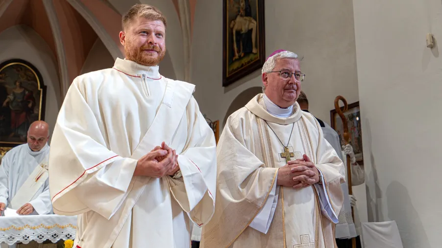 David Hubený z Měnína přijal jáhenské svěcení. Sloužit bude jako vojenský kaplan v Armádě ČR